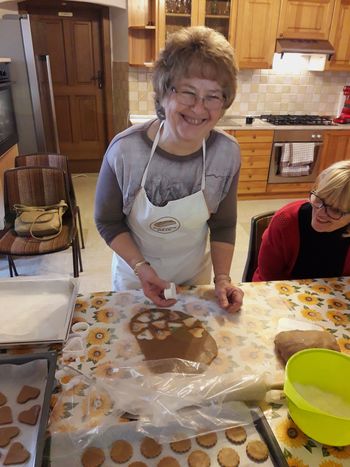 Peka piškotov na Božičnem Vojniku Peka piškotov na Božičnem Vojniku
