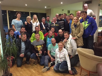 Zaključek uspešne sezone 2016 TK Mengeš z visoko zmago nad Radomljani Zaključek uspešne sezone 2016 TK Mengeš z visoko zmago nad Radomljani