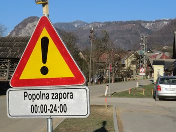 SPREMENJEN VOZNI RED AVTOBUSOV ZARADI ZAPORE CESTE SKOZI BOHINJSKO ČEŠNJICO