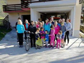 "PRIJATELJI, OČISTIMO BOHINJ!"