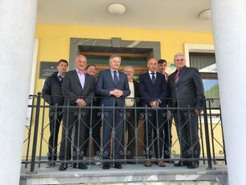 DELOVNO SREČANJE ŽUPANOV ZGORNJE GORENJSKE S PREDSTAVNIKI MINISTRSTVA ZA ZDRAVJE IN OSNOVNEGA ZDRAVSTVA GORENJSKE V BOHINJU