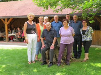 Delegacija iz Društva invalidov Slovenj Gradec na srečanju pobratenih društev invalidov v Gornji Radgoni