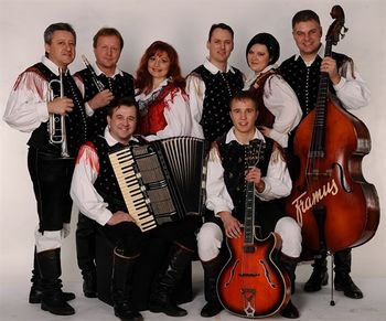 Glasbeni večer - Ansambel Zupan