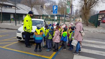 Mali detektivi v kapljicah