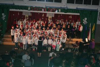 BOŽIČNO-NOVOLETNI KONCERT POTOŠKIH PEVSKIH ZBOROV