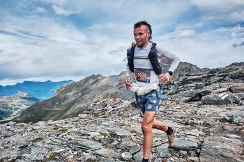 Ivi Hrastovec zmagal na SwissPeaks – 170 km