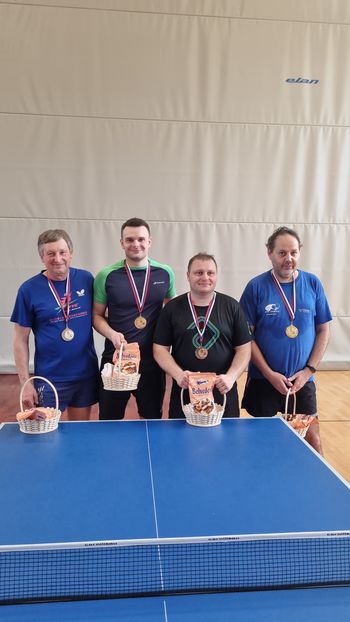 VELIKONOČNI TURNIR - NAMIZNI TENIS