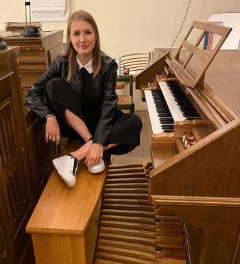 KONCERT OB ZAKLJUČKU IZOBRAŽEVANJA NA UMETNIŠKI GIMNAZIJI VELENJE 