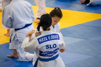 Judoisti tekmovali na Pokalu Nika Vrabla in spoznali olimpijsko prvakinjo Majlindo Kelmendi