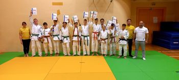 Vse bližje mojstrom juda Vse bližje mojstrom juda