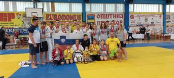 Judo klub Komenda na Mednarodnem turnirju v Bosni osvojil 11 kolajn