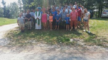 BLAGOSLOV TRAKTORJEV IN KMETIJSKE MEHANIZACIJE S PIKNIKOM