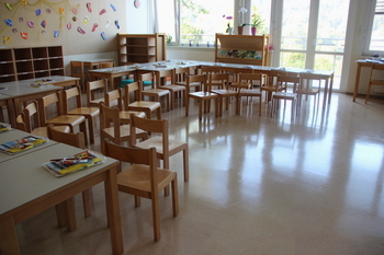 V šolske klopi je sedlo 148 prvošolcev 