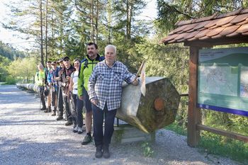 Čez 5 let po poti Rakiškega jambora Čez 5 let po poti Rakiškega jambora