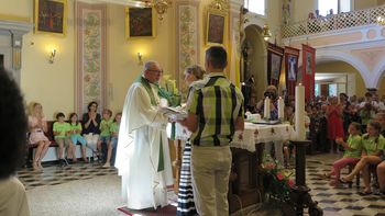 Na Dobrovi izrazili veliko hvaležnost župniku Alojziju Golobu