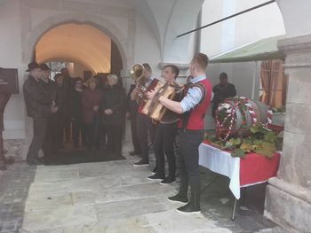 VINOGRADNIŠKO MARTINOVANJE V SODELOVANJU Z DRUŠTVOM KMEČIH ŽENA IN TURISTIČNIM DRUŠTVOM