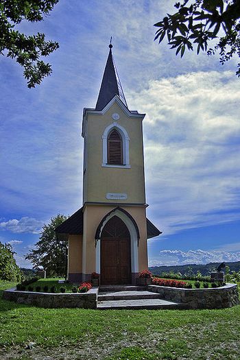 Proščenje pri kapeli v Stanjevcih