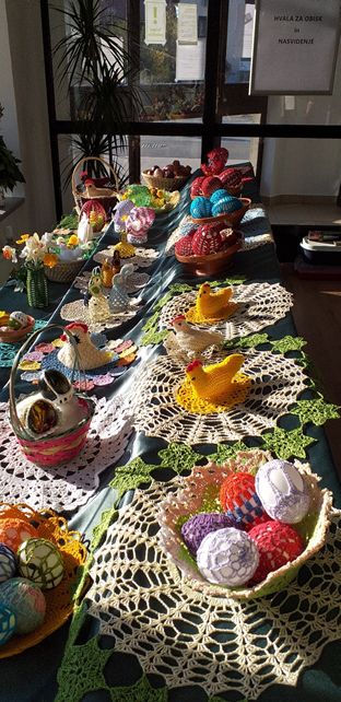 Vabilo na ogled razstave - Pričarajmo pomlad