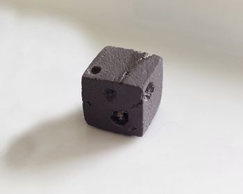 PRVA UMETNIŠKA GALERIJA V VESOLJU S SLOVENSKO AVTORICO MATEJO Š. DIMIC