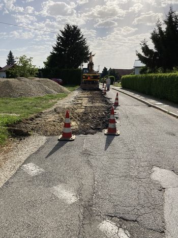 ZAČETEK GRADNJE CESTE PROTI OSNOVNI ŠOLI KRIŽEVCI