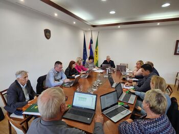 NA OKTOBRSKI SEJI SO BILI SPREJETI ODLOKI S PODROČJA KOMUNALNIH DEJAVNOSTI