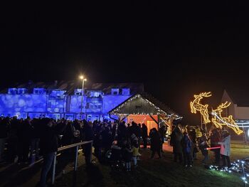 PRAZNIČNE LUČKE ZASVETILE V KRIŽEVCIH PRI LJUTOMERU