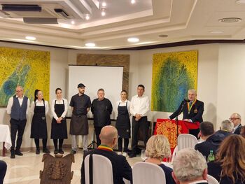 PREDNOVOLETNO SREČANJE EVROPSKEGA REDA VITEZOV VINA – LEGATURE ZA POMURJE PREDNOVOLETNO SREČANJE EVROPSKEGA REDA VITEZOV VINA – LEGATURE ZA POMURJE