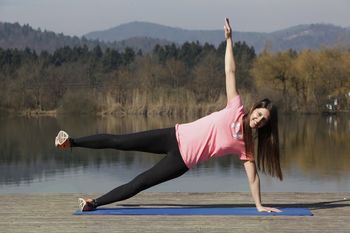 Predpoletna vadba intenzivnega pilatesa