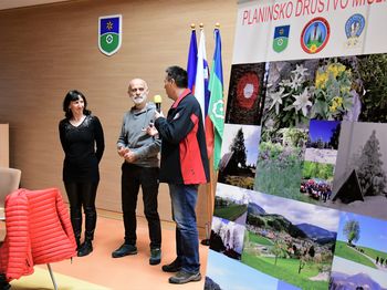 Gostili smo zakonca – alpinista Andreja in Marijo Štremfelj Gostili smo zakonca – alpinista Andreja in Marijo Štremfelj