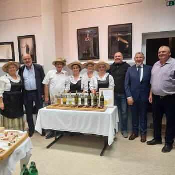 Slovesna obeležitev praznika KS Loka pri Zidanem Mostu Slovesna obeležitev praznika KS Loka pri Zidanem Mostu