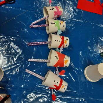 Pravljična urica najmlajšim popestrila vencembrsko dogajanje v Loki