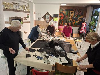 Časopisne dame iz Deskel