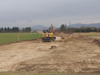 Začetek težko pričakovane gradnje manjkajočega dela obvoznice v občini Mengeš Začetek težko pričakovane gradnje manjkajočega dela obvoznice v občini Mengeš