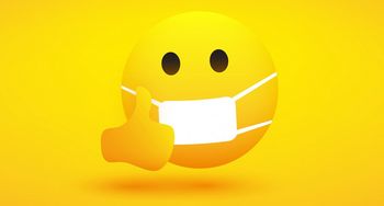 Prostovoljno šivanje zaščitnih mask iz podarjenega blaga Prostovoljno šivanje zaščitnih mask iz podarjenega blaga