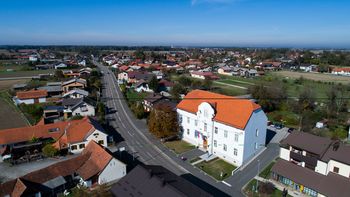 Spremembe Odloka o začasni prepovedi ponujanja in prodajanja blaga in storitev potrošnikom