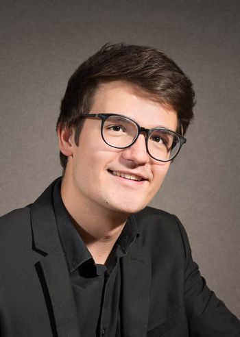 OTVORITVENI KONCERT 3. MEDNARODNEGA KLAVIRSKEGA TEKMOVANJA "RADOVLJICA 2022"