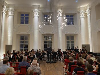 EVROPA V ENEM ORKESTRU