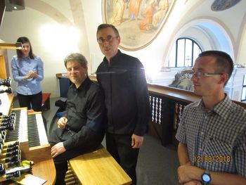 Ta novica naj se izbriše v celoti. Hvala