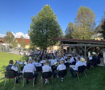 Večstoletno tradicionalno srečanje na Dobrovi je bilo letos, 14.9.2025 Večstoletno tradicionalno srečanje na Dobrovi je bilo letos, 14.9.2025