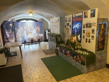 Jaslice v kapeli na Logu in v Župniji Brezovica