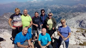 VESELI TRIGLAVCI NA 2244 M VISOKEM KRNU