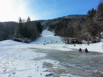 V Kamni Gorici se smuča