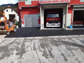 Težko, a uspešno delo ločiških gasilcev