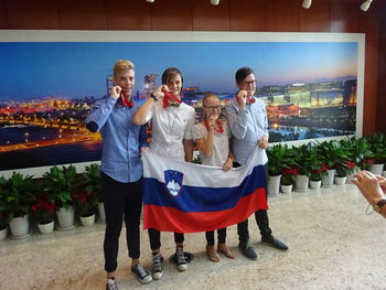 Anže Šimah s srebrno medaljo iz geografske olimpijade Anže Šimah s srebrno medaljo iz geografske olimpijade