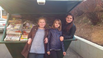 ZBIRALNA AKCIJA STAREGA PAPIRJA PETOŠOLCEV