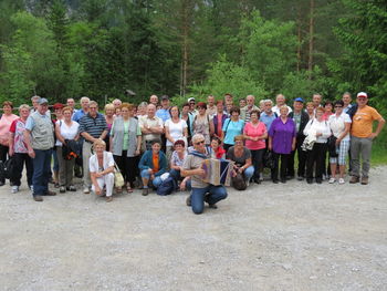 Članice in člani Društva invalidov Slovenj Gradec na srečanju invalidov v Logarski dolini