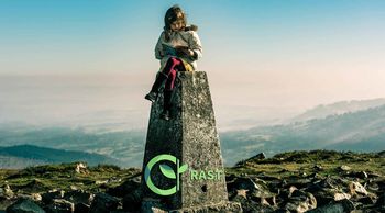 Vabilo na serijo delavnic za spodbujanje podjetnikov in turističnih ponudnikov "Želite obogatiti svoje znanje trženja v turizmu in stopiti korak naprej?"