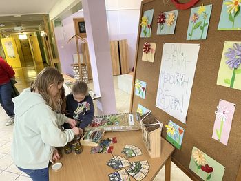 Dan sajenja medovitih rastlin na OŠ Vransko-Tabor