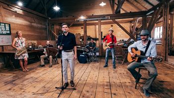 Festival glasbe in komedije Pri kolovratu