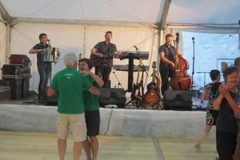 Zabavni sobotni večer v centru Preddvora